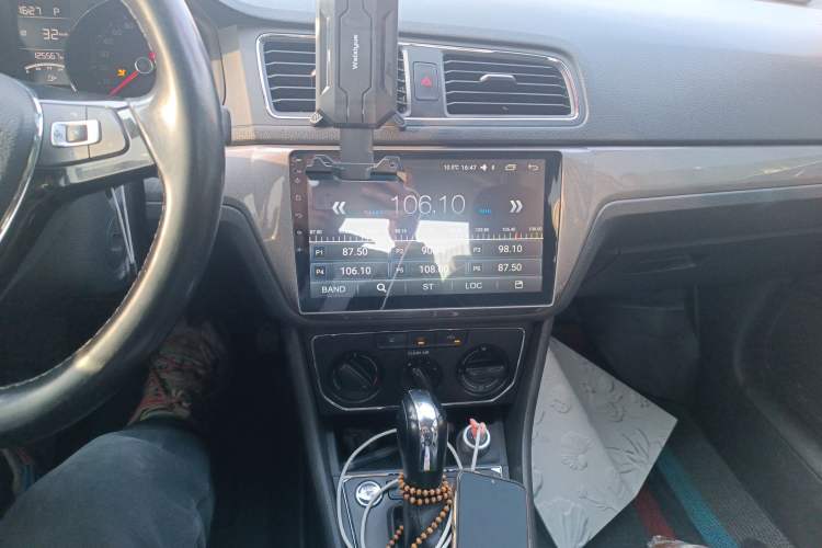 Used Volkswagen Lavida 2017 1.6L Automatic Comfort Edition
