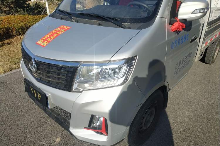 Used Kuayue Xinbao T3 2025 Youth Edition Yu'an 1.6L Single-Row 3050-Inch Independent Cargo Bed
