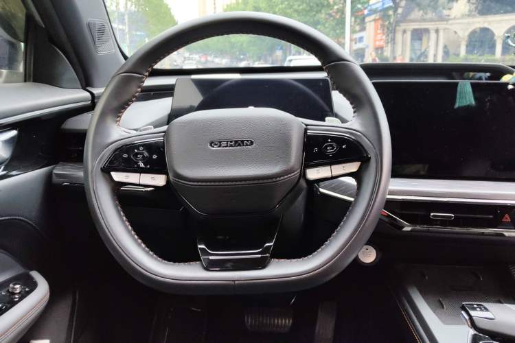Used CHANGAN OSHAN Z6 New Energy 2023 ZhiDian iDD 150KM Flagship PLUS Steering Wheel