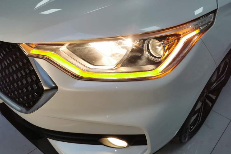 Used Baojun RC-6 2019 1.5T CVT 24-Hour Online Prestige Edition