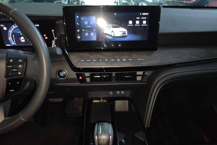 Used Toyota Camry 2024 2.0 GVP Luxury Edition