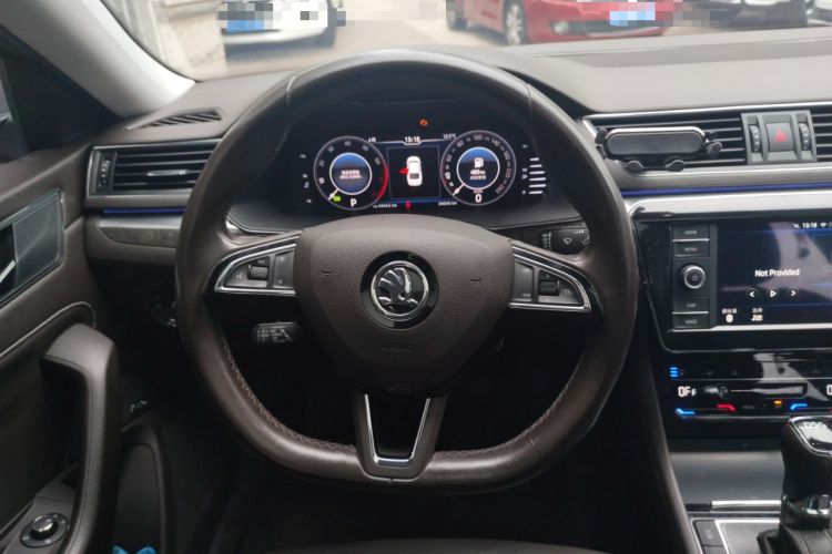 Used Skoda Superb 2019 TSI380 DSG Flagship Edition