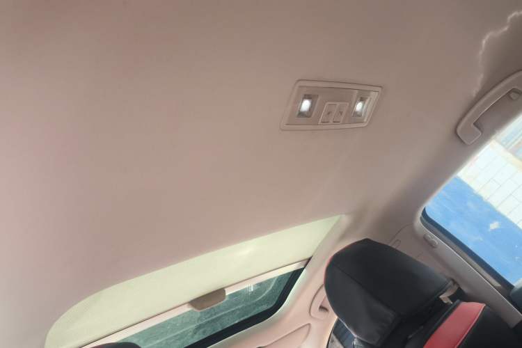 Used Volkswagen Lamando 2018 230TSI DSG Fashion Edition Headliner