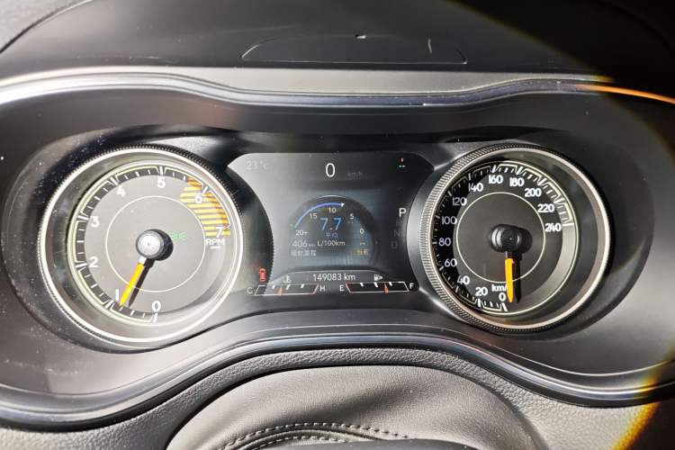 Used Jeep Cherokee 2019 2.0T Two-Wheel Drive Smart Enjoyment Version China VI