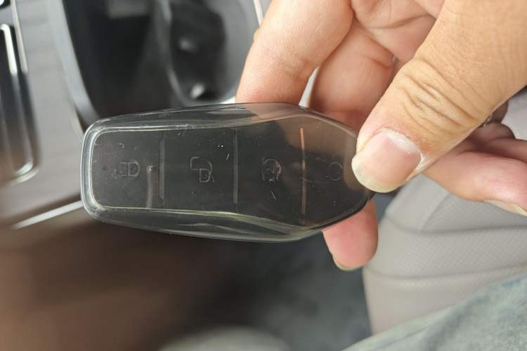 Used BYD Han 2025 EV Intelligent Driving Edition 701KM LiDAR Flagship Model
