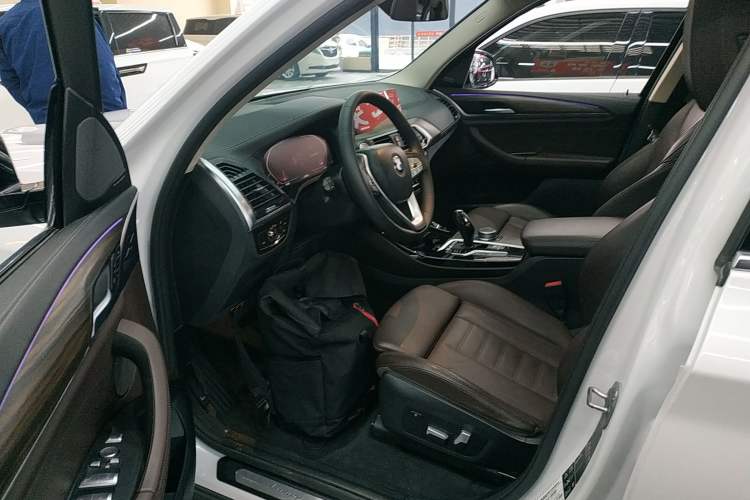 Used BMW X3 2020 xDrive28i Luxury Package
