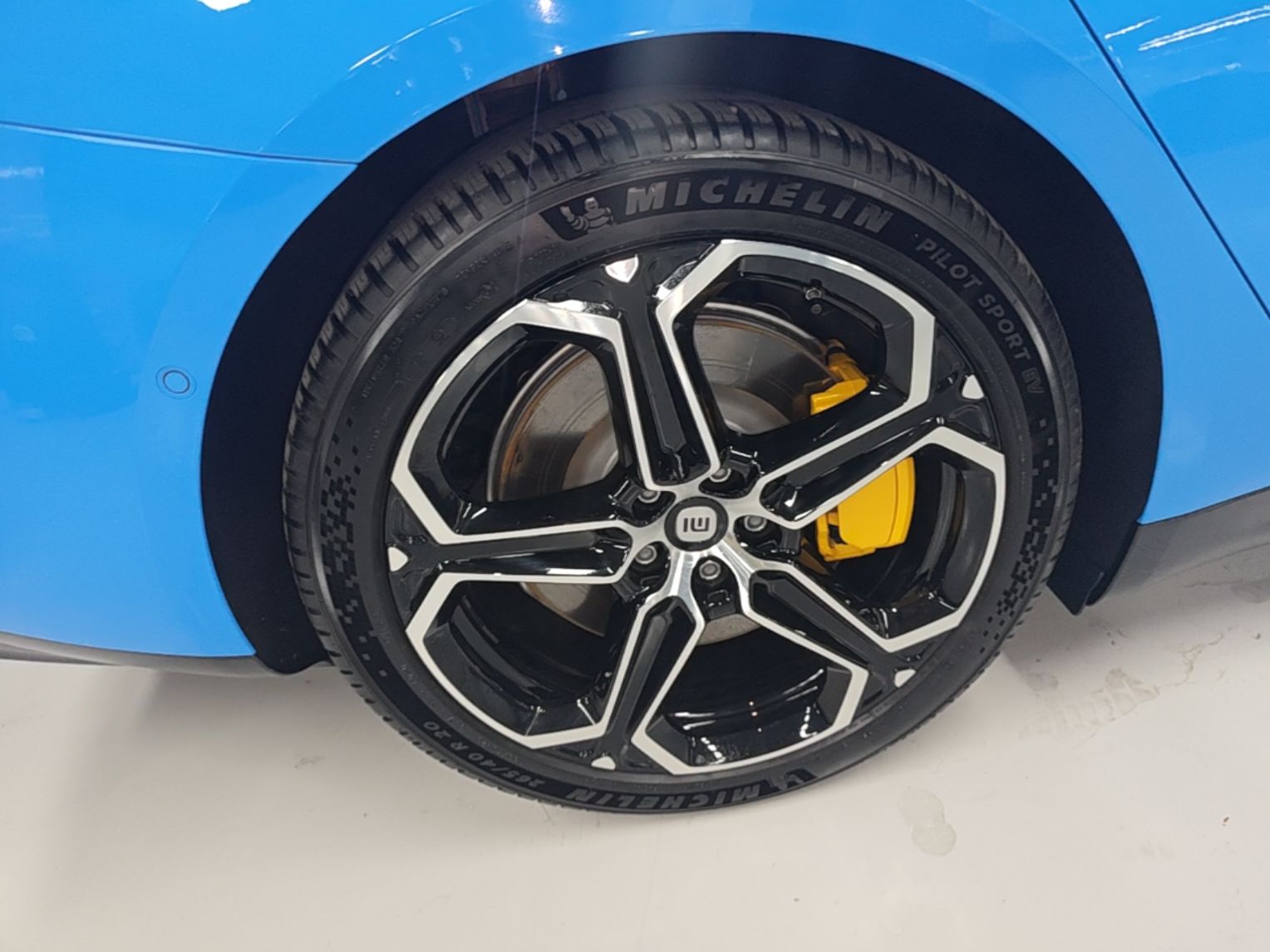 Xiaomi Auto SU7 2026 Model Standard Edition — снимка 11