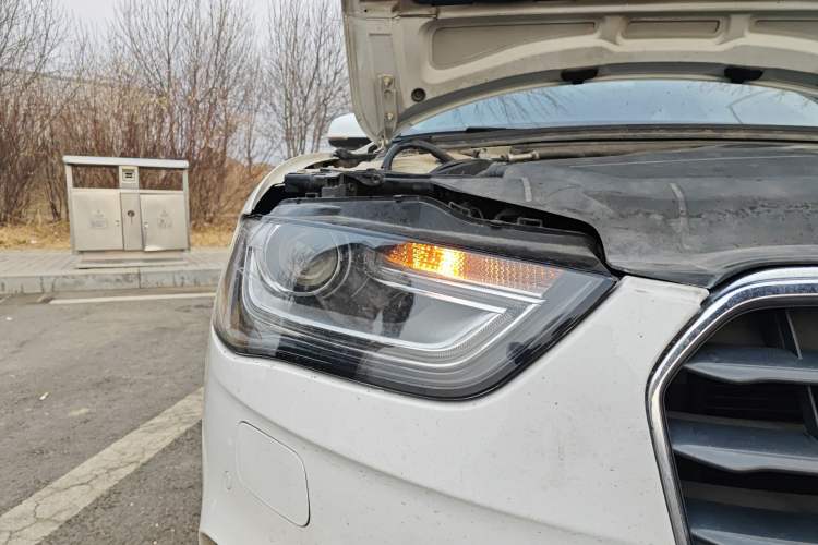 Used Audi A4L 2013 30 TFSI Automatic Comfort Model
