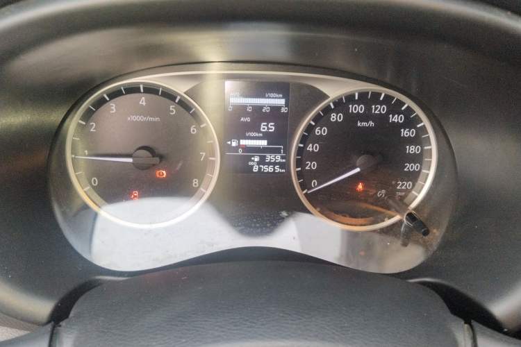 Used Nissan Kicks 2019 1.5L Manual Cool Edition
