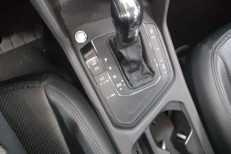 Used Volkswagen Tharu 2019 280TSI Two-Wheel-Drive Trend Edition China V Standard Gear Lever