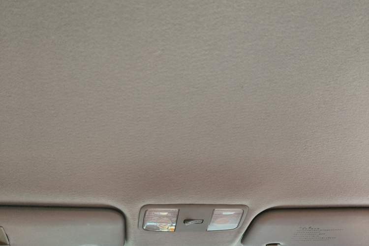 Used Hyundai Verna (older generation) 2010 Sedan 1.4L Manual Comfort GS