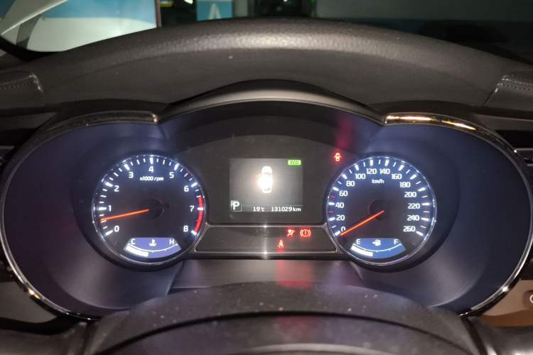 Used Kia K5 2014 2.0L Automatic LUXURY Instrument Cluster