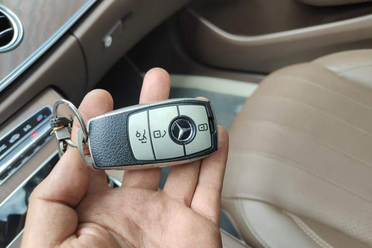 Used Mercedes-Benz E-Class 2022 E 300 L Stylish Model
