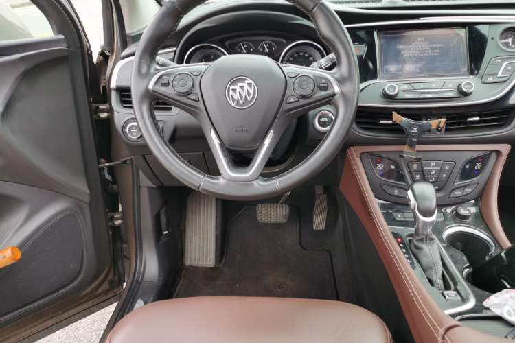 Used Buick Envision 2019 20T Two-Wheel Drive Luxury Version China V Standard Steering Wheel