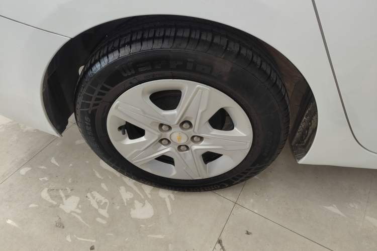 Used Chevrolet Cavalier 2019 320 Automatic Enjoyment with Sunroof Right Rear Wheel Hub