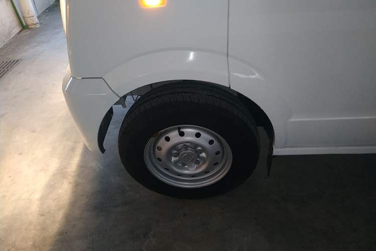 Used Dongfeng Xiaokang EC36 2018 Standard Model Starheng Battery Exterior 7