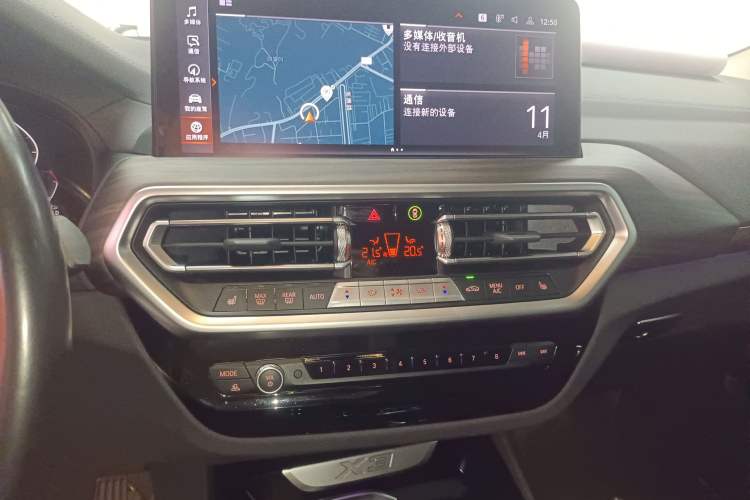 Used BMW X3 2022 Second Facelift xDrive30i Leading Edition M Night Sky Package Audio And AC Panel