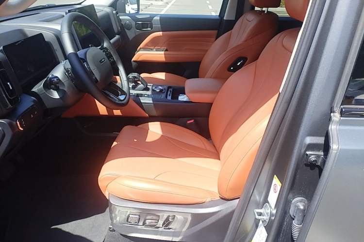 Used Haval H9 2024 2.0T Gasoline All-Wheel-Drive Extreme Edition
