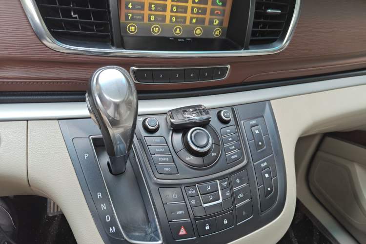 Used Buick GL8 2014 2.4L CT Luxury Business Comfort Edition Vehicle Key