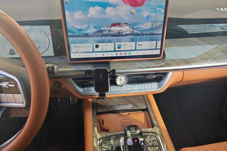 Used Tank 500 2022 3.0T Business Edition Summit Version 5 Seats