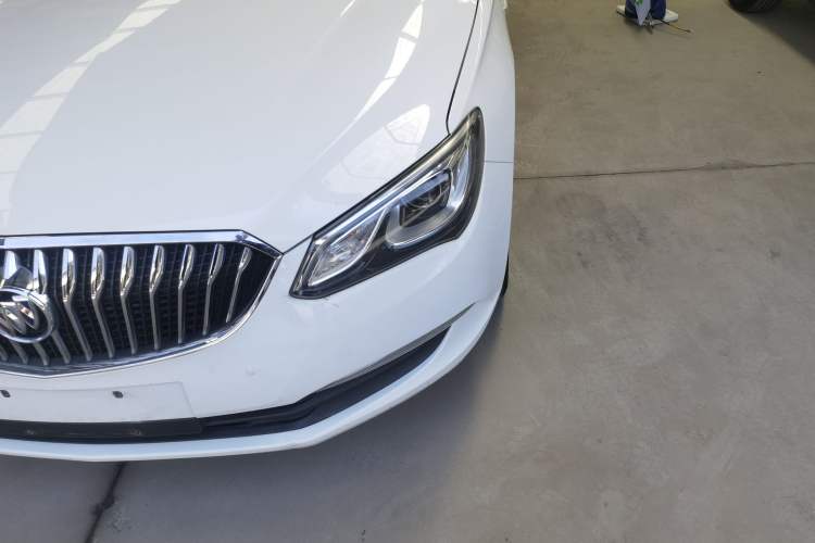 Used Buick GT 2017 15N Automatic Elite Version Left Front Headlight