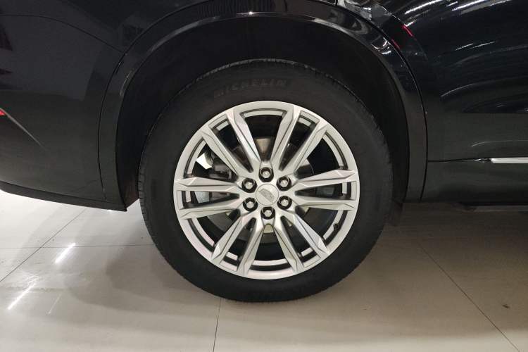 Used Cadillac XT6 2022 2.0T Six-Seater Four-Wheel-Drive Luxury Standard Edition