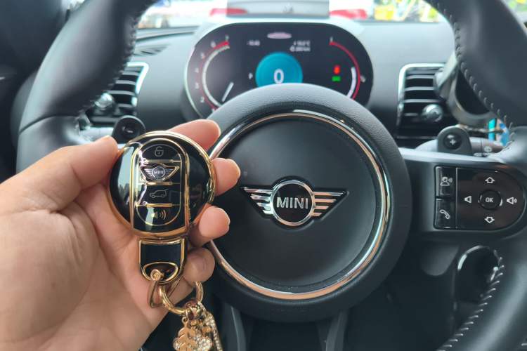 Used MINI JCW CLUBMAN 2022 Refresh 2.0T JOHN COOPER WORKS ALL-IN
