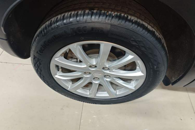 Used Cadillac XT4 2020 Revised Version 28T Two-Wheel Drive Tech Edition