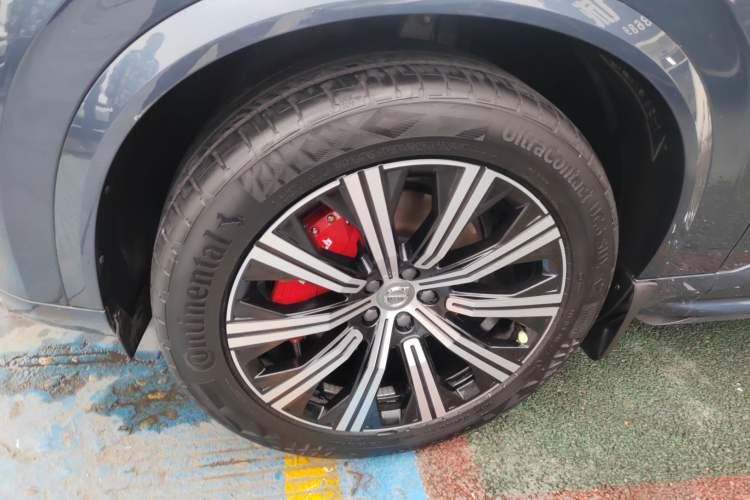 Used Volvo XC90 2021 B5 SmartDrive Luxury Edition 7 Seats
