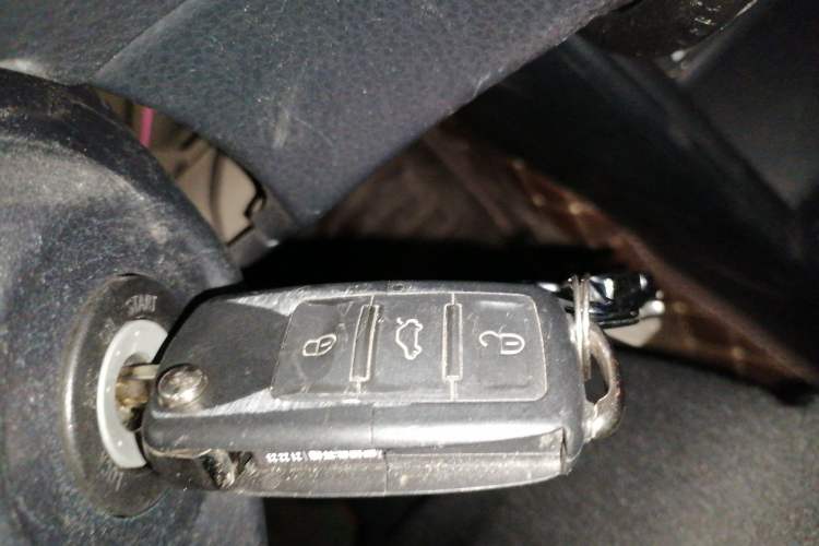 Used Toyota YARiS L Zhi Xuan 2016 Revised 1.5E CVT Charming Edition