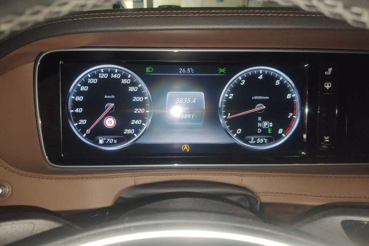 Used Mercedes-Benz S-Class 2014 S 320 L Business Model