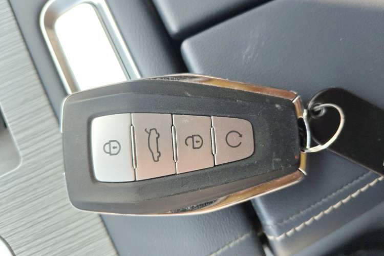 Used Geely Auto FX11 2024 1.5TD DCT Prestige Edition
