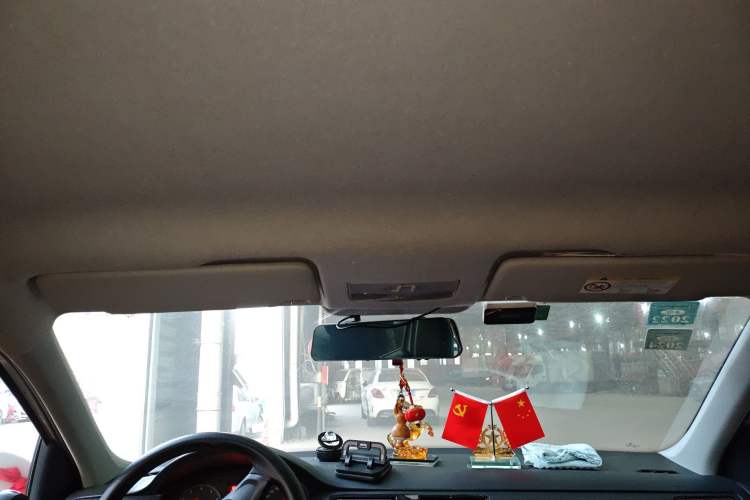 Used Volkswagen Santana 2019 1.5L Automatic Fashion Edition China VI Headliner