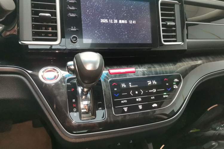 Used Honda Elysion 2019 2.0L Hybrid Luxury Edition