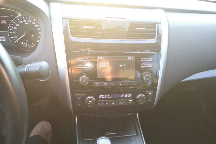 Used Nissan Teana 2014 Duke 2.5L XV Glory Edition
