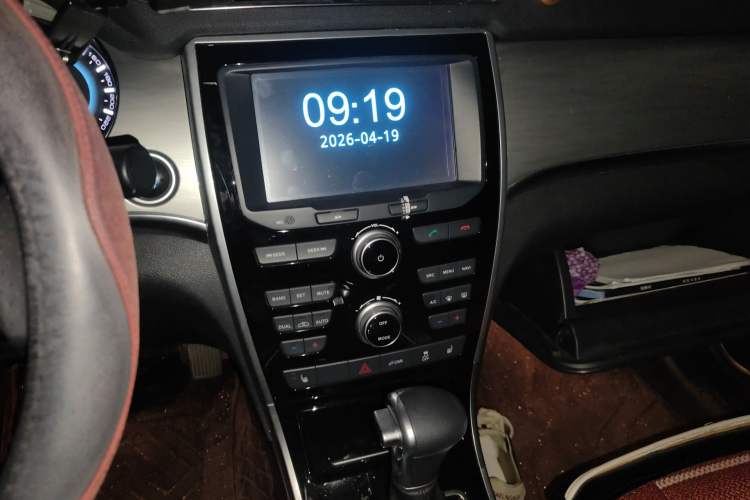 Used Haval H2 2016 Red-Label 1.5T Automatic Two-Wheel Drive Luxury Model