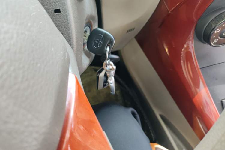 Used Toyota Verso 2012 180V CVT Supreme Edition
