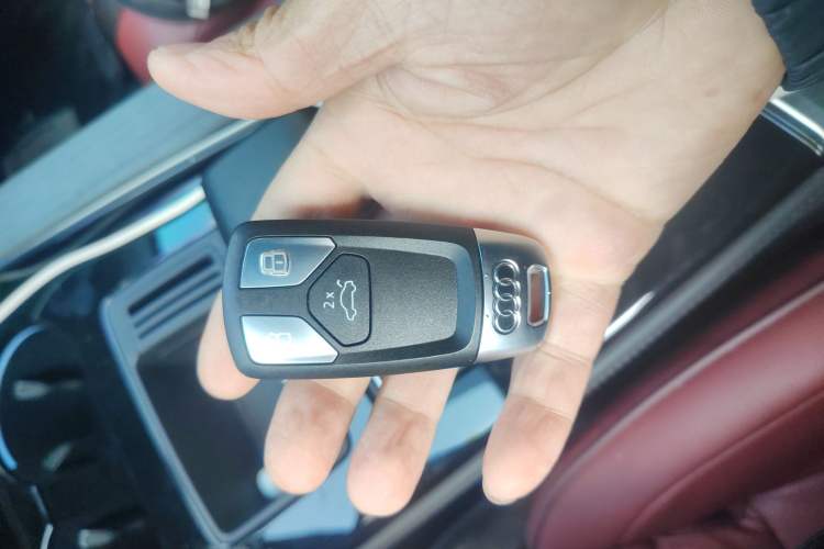 Used Audi A4L 2023 40 TFSI Bang & Olufsen Starry Night Edition