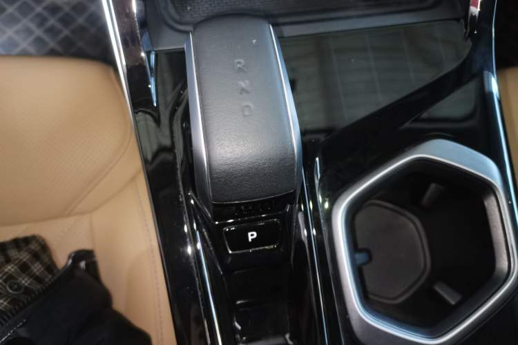 Used Geely Auto FX11 2023 1.5TD DCT Prestige Edition