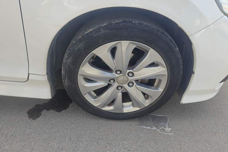 Used Honda Jade 2017 1.8L automatic Comfort version 5 seats
