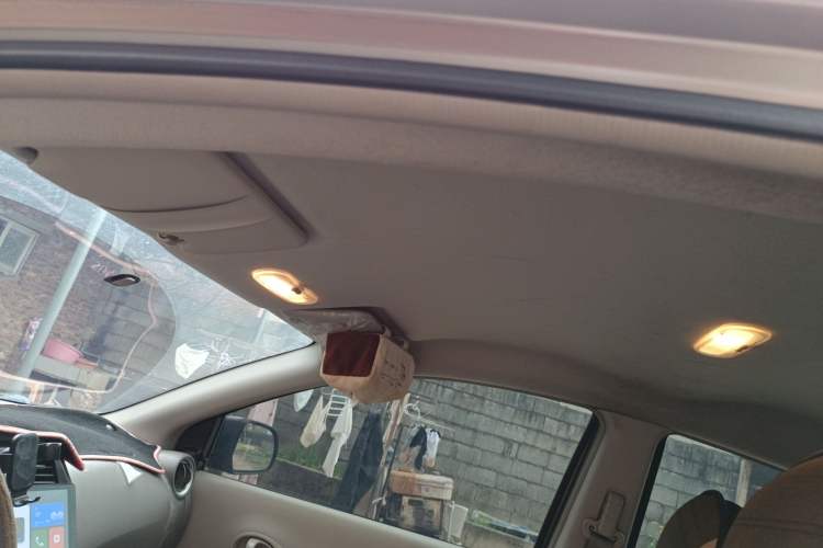 Used Nissan Sunny 2015 1.5XE CVT Comfort Edition Headliner