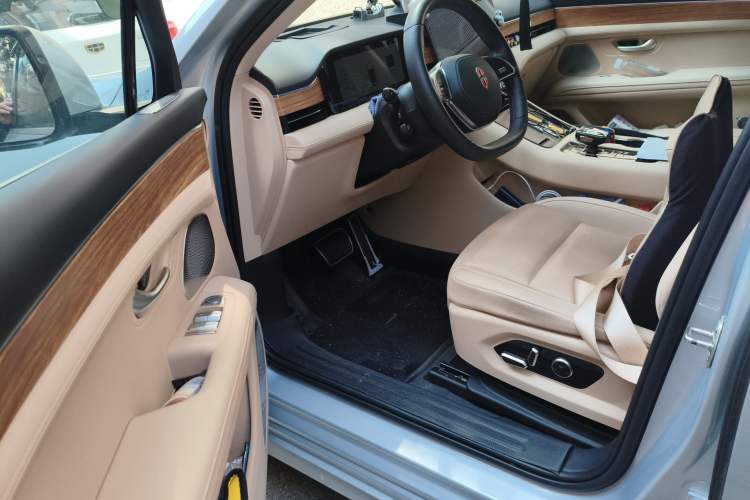 Used Hima AITO M5 2023 Extended-Range Four-Wheel Drive Intelligent Driving Version
