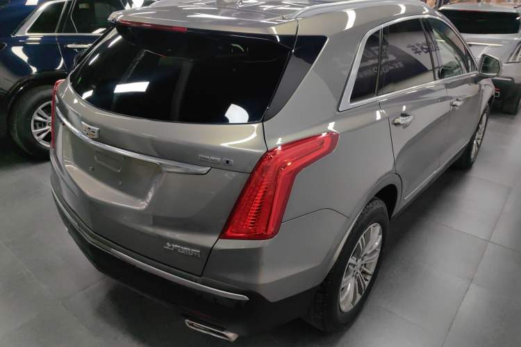 Used Cadillac XT5 2018 25T Luxury Model
