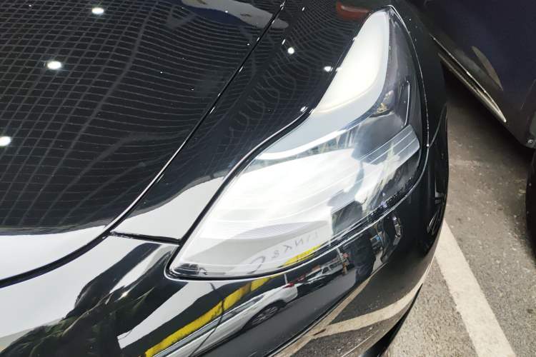 Used Tesla Model 3 2022 Rear-Wheel-Drive Version
