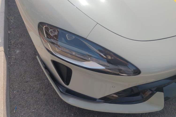 Used Xiaomi Auto SU7 2024 Rear-Drive Long-Range Intelligent Driving Version