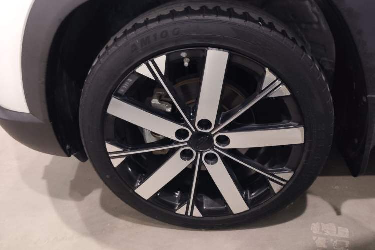 Used Geely Auto icon 2023 1.5TD Chocolate Smoothie Edition
