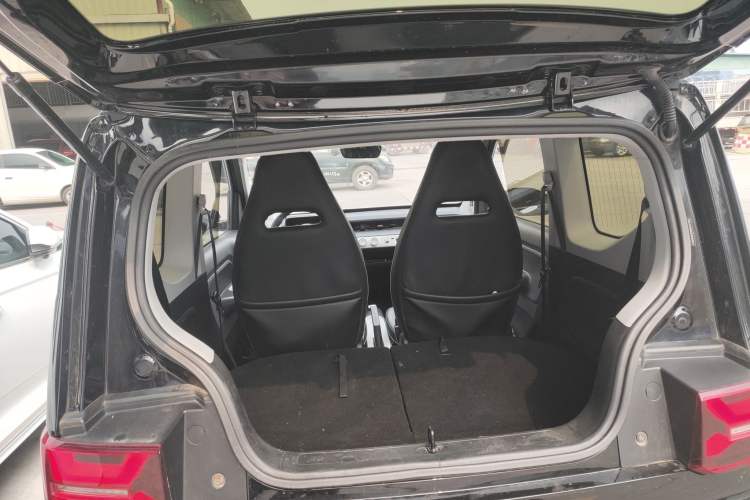 Used Wuling Hongguang MINIEV 2022 GAMEBOY 300km Enthusiast Model with Lithium Iron Phosphate Trunk