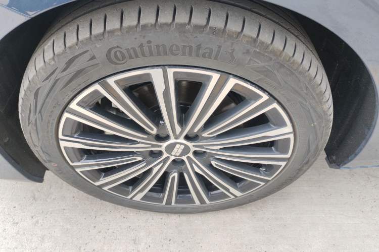 Used Geely Galaxy A7 2025 Model EM-i 150km Starship Edition