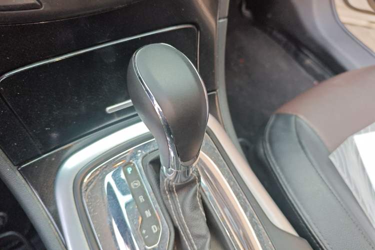 Used Buick Regal 2015 1.6T Leading Technology Model