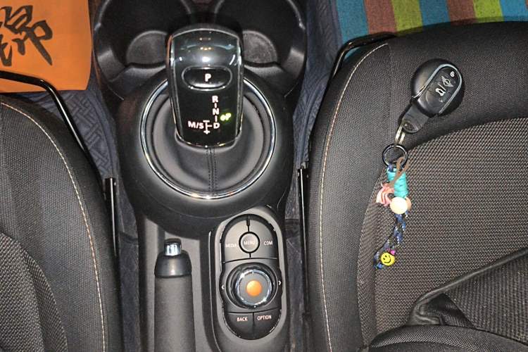 Used MINI 2019 1.5T ONE PLUS Five-Door Edition
